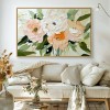 Blossom Harmony – Nowoczesna, teksturowana, kwiatowa dekoracja ścienna w ramie – delikatny brzoskwiniowy, biały i pomarańczowy obraz kwiatowy z zielonymi liśćmi, wystrój boho w stylu rustykalnym do salonu