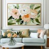 Blossom Harmony – Nowoczesna, teksturowana, kwiatowa dekoracja ścienna w ramie – delikatny brzoskwiniowy, biały i pomarańczowy obraz kwiatowy z zielonymi liśćmi, wystrój boho w stylu rustykalnym do salonu