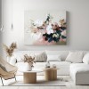 Blossom Haven – Teksturowany obraz olejny z motywem kwiatowym – Nowoczesna abstrakcja z kwiatami w delikatnym różu i bieli, neutralne odcienie, dekoracja ścienna do domu