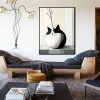 Purrcelain - Minimalistyczny obraz w wazonie z kotem Okrągły abstrakcyjny kot z suszonymi kwiatami