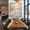 Rzeźbione światło – Teksturowana abstrakcyjna sztuka ścienna Golden Wave Canvas Wabi Sabi Pionowy wystrój